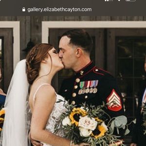 Meet your Posher, Logan